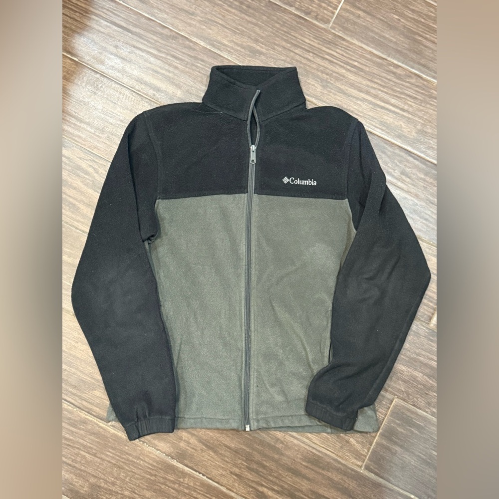 Columbia Black and Dark Gray Fleece Jacket - Picture 1 of 6